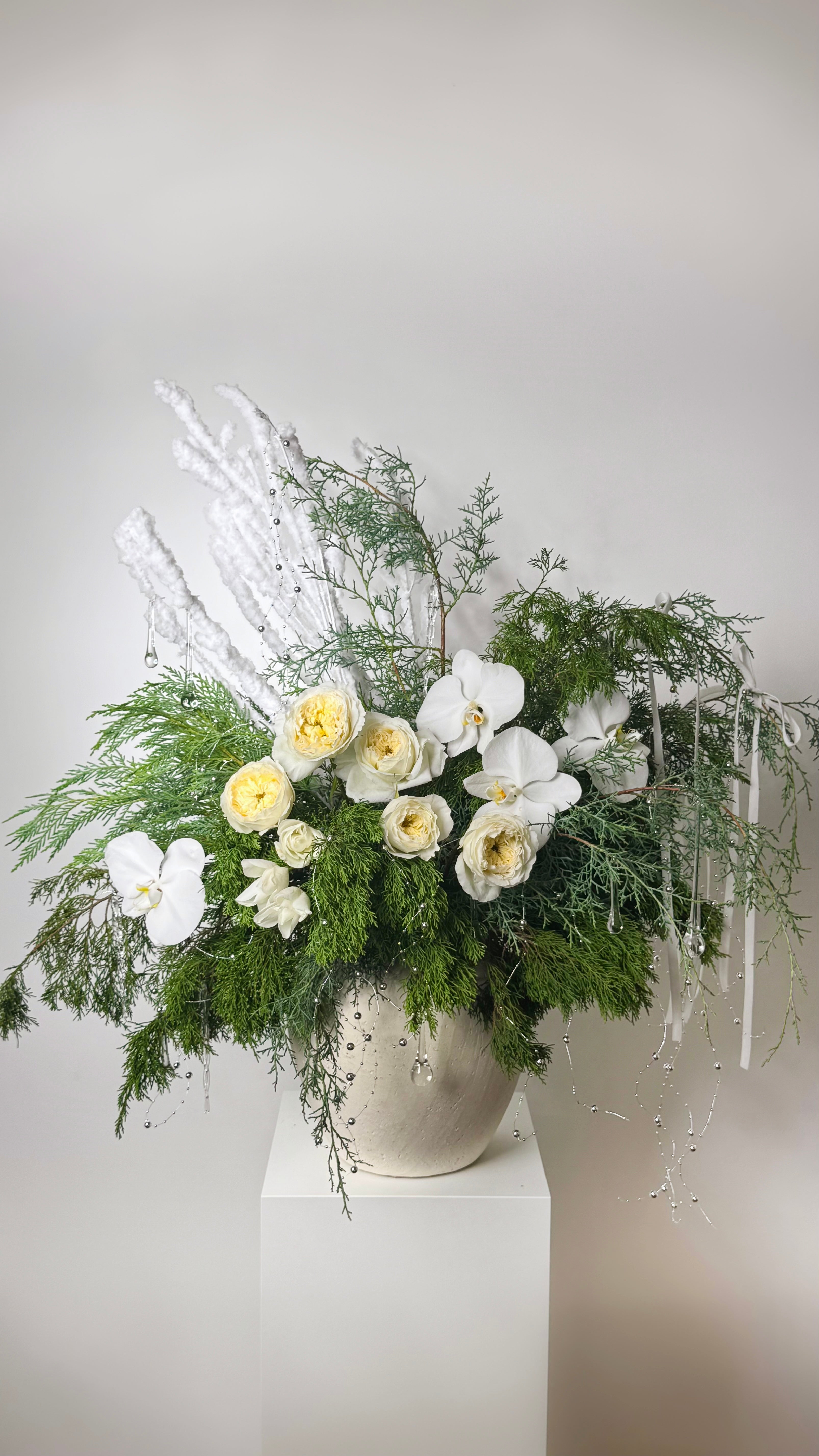 White Christmas Elegance