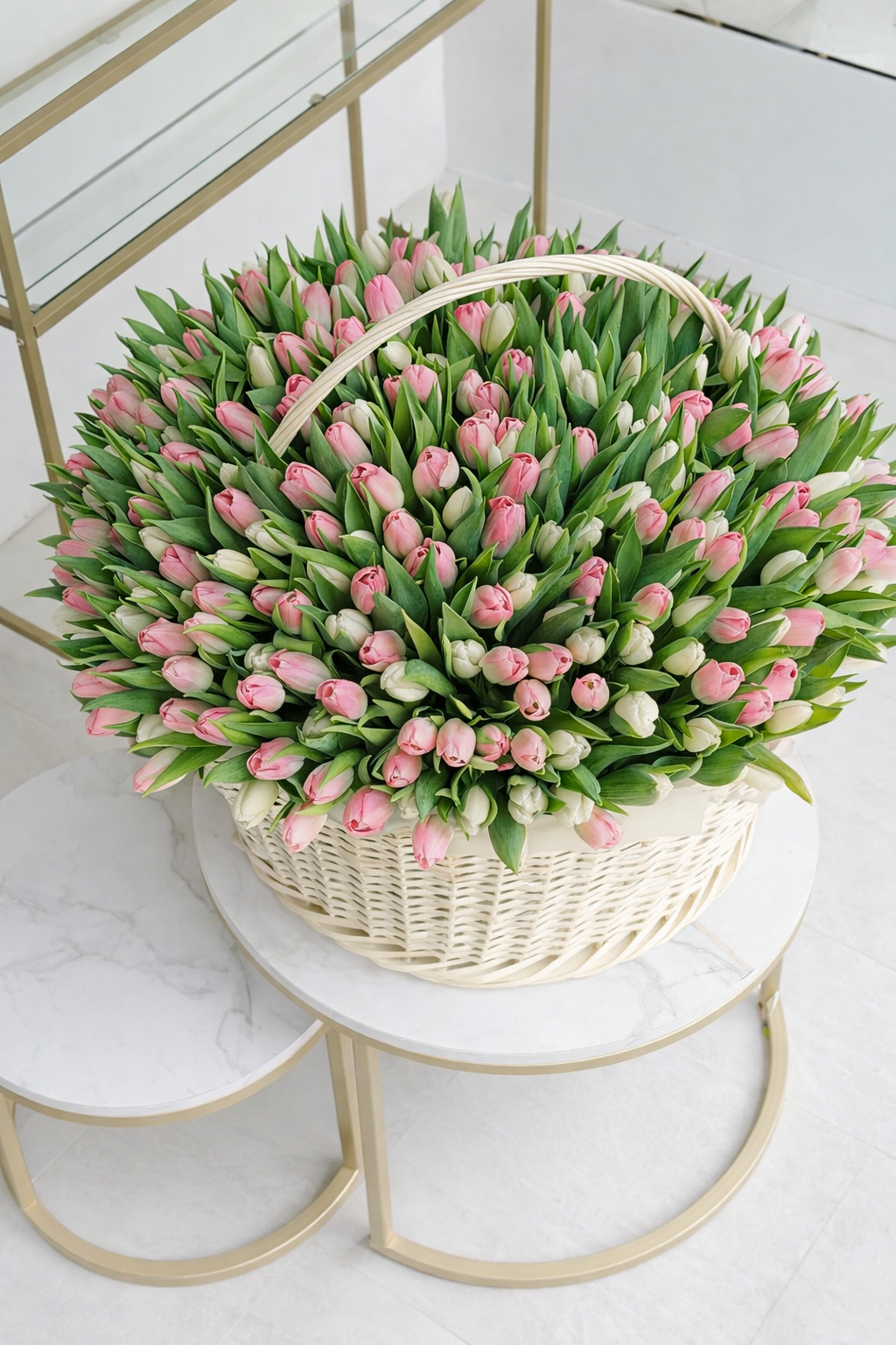 Soft Palette Tulip Basket